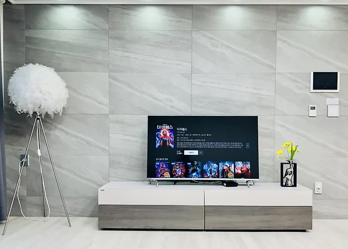 Jy House 2